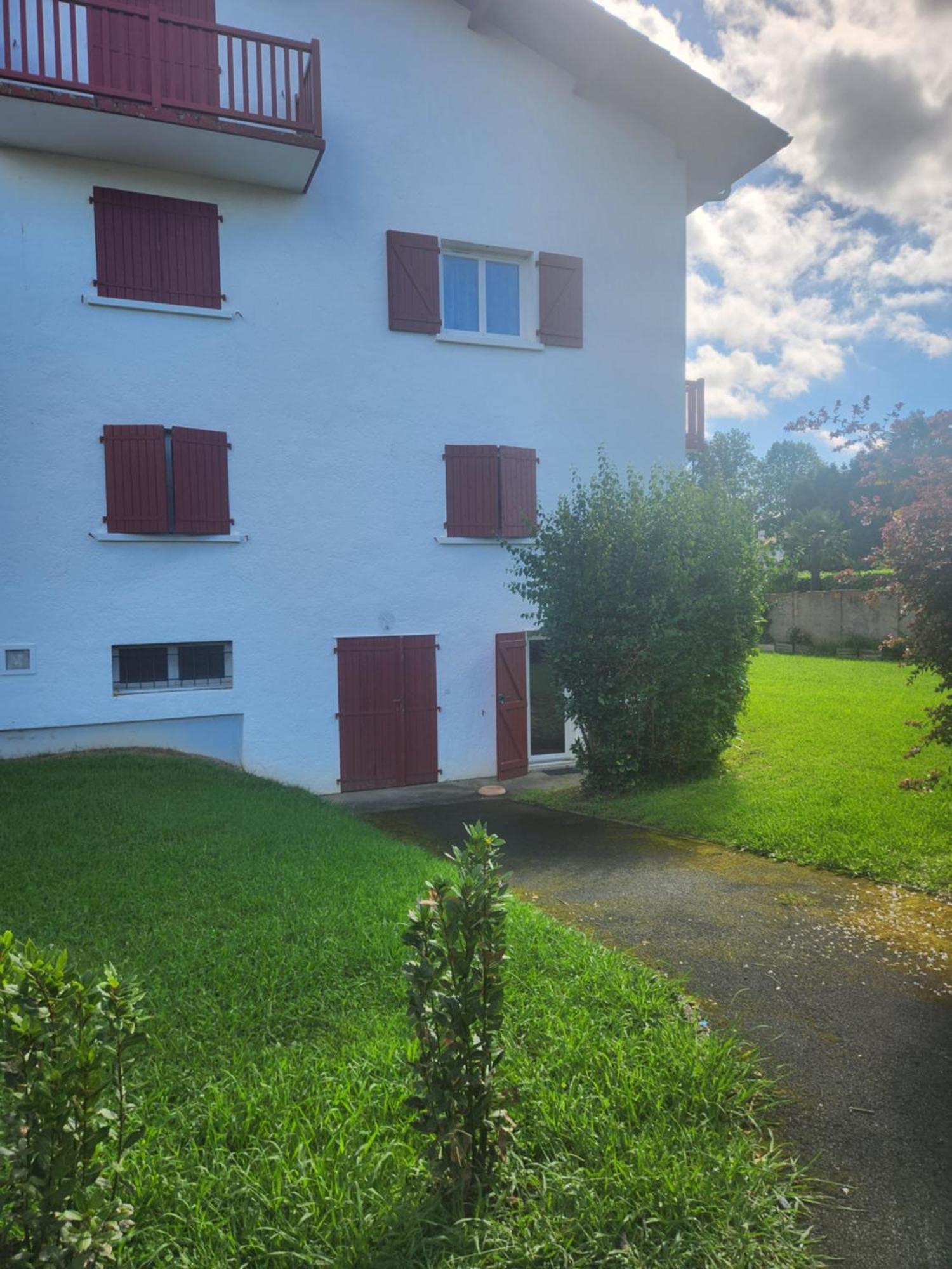 Studio Sur Les Fleuristes Cambo-les-Bains Bagian luar foto